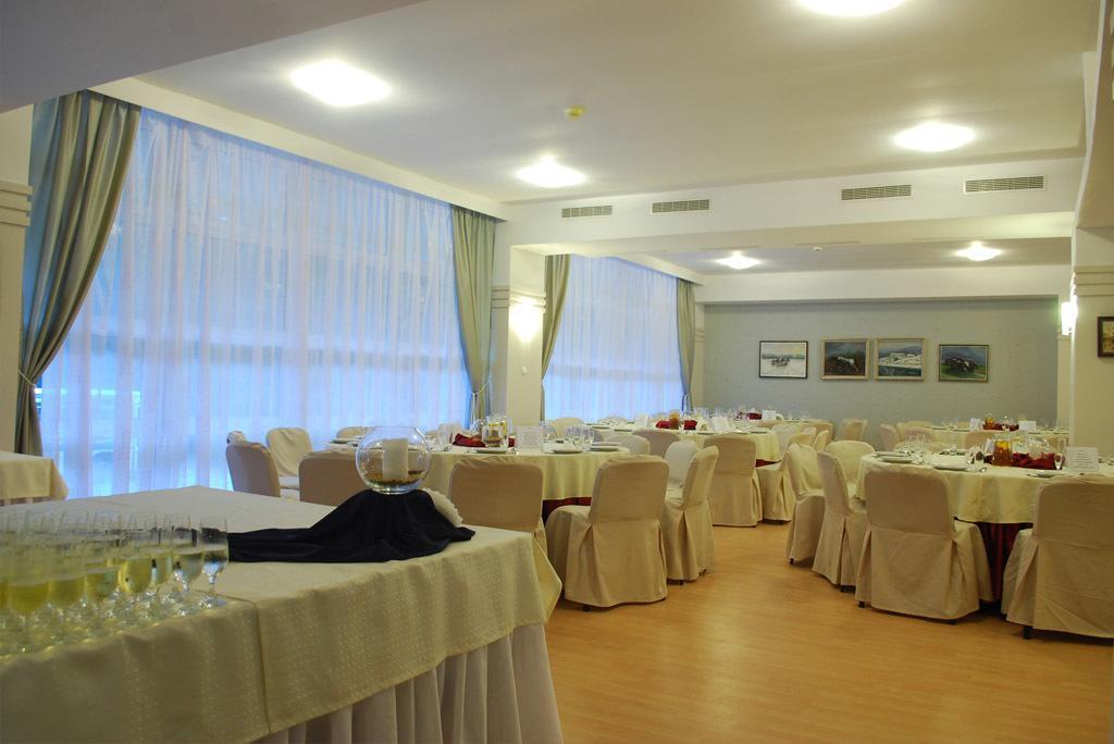 Hotel Akor Бидгощ Екстер'єр фото